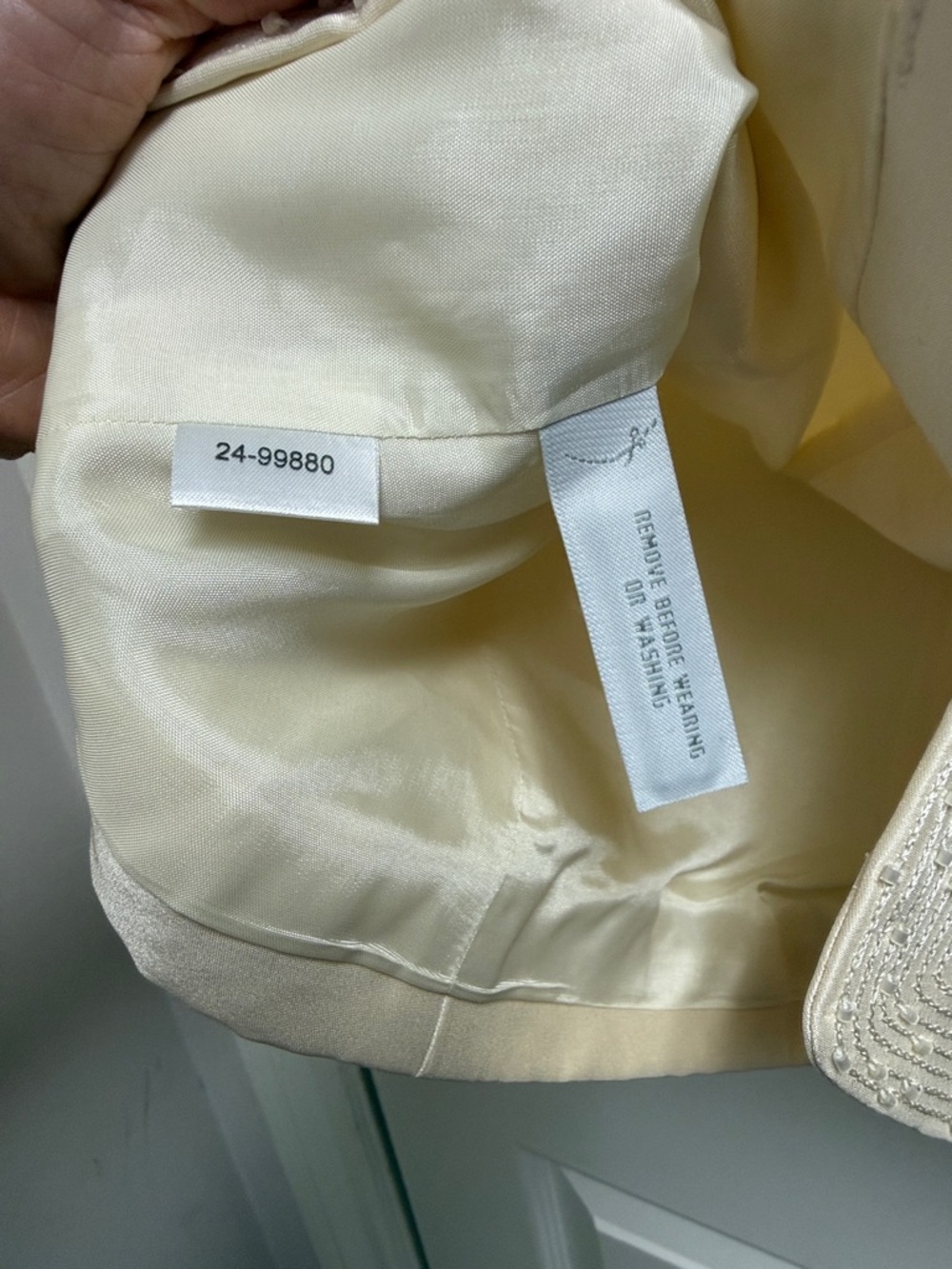Ann Taylor 100% Silk Sleeveless Shell - Picture 7 of 7